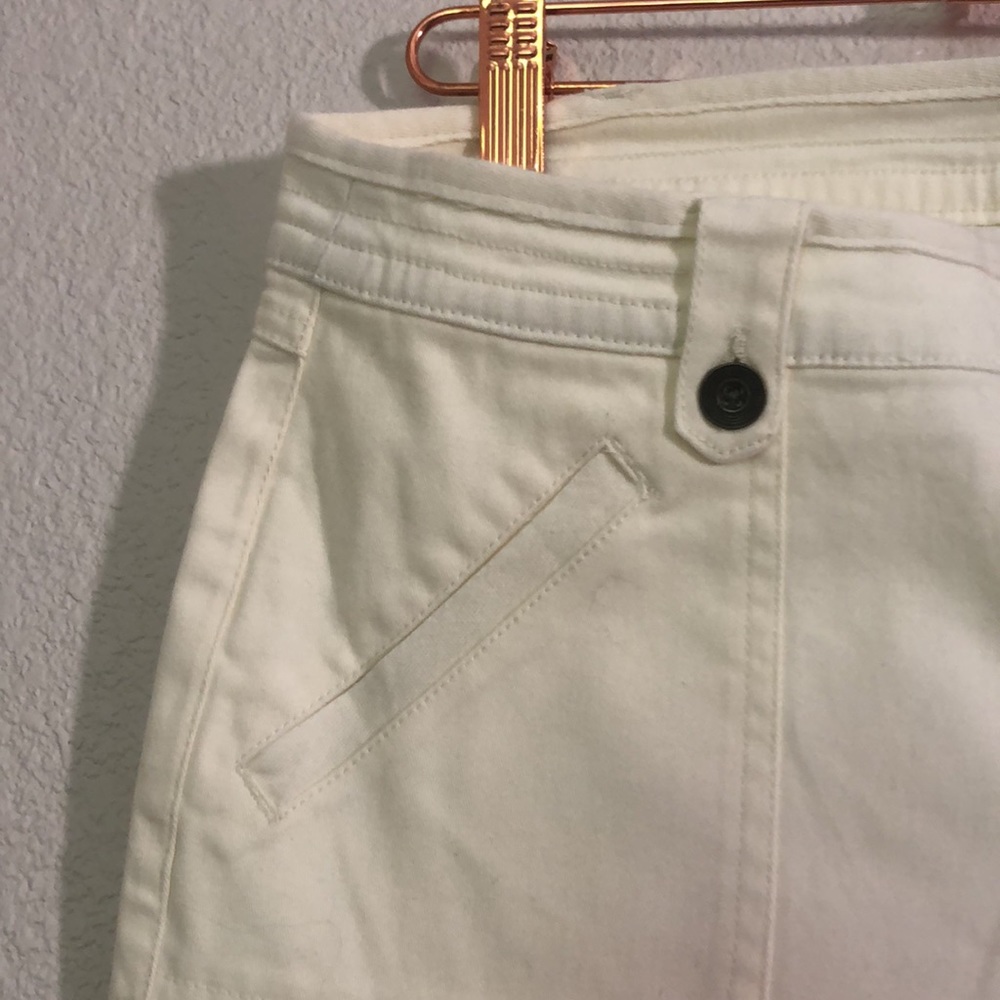 NWT Capris - Picture 2 of 6
